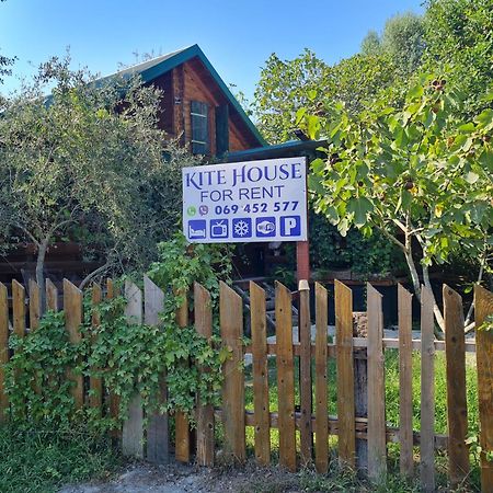 Holiday Home Kite House Улцинь Екстер'єр фото